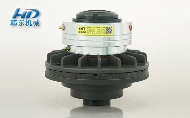 Pneumatic clutch
